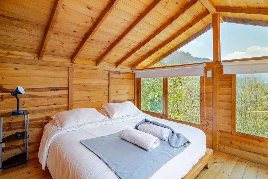 Ecocabanas - De Lujo Con Jacuzzi Privado Cerca A Termales Choachi