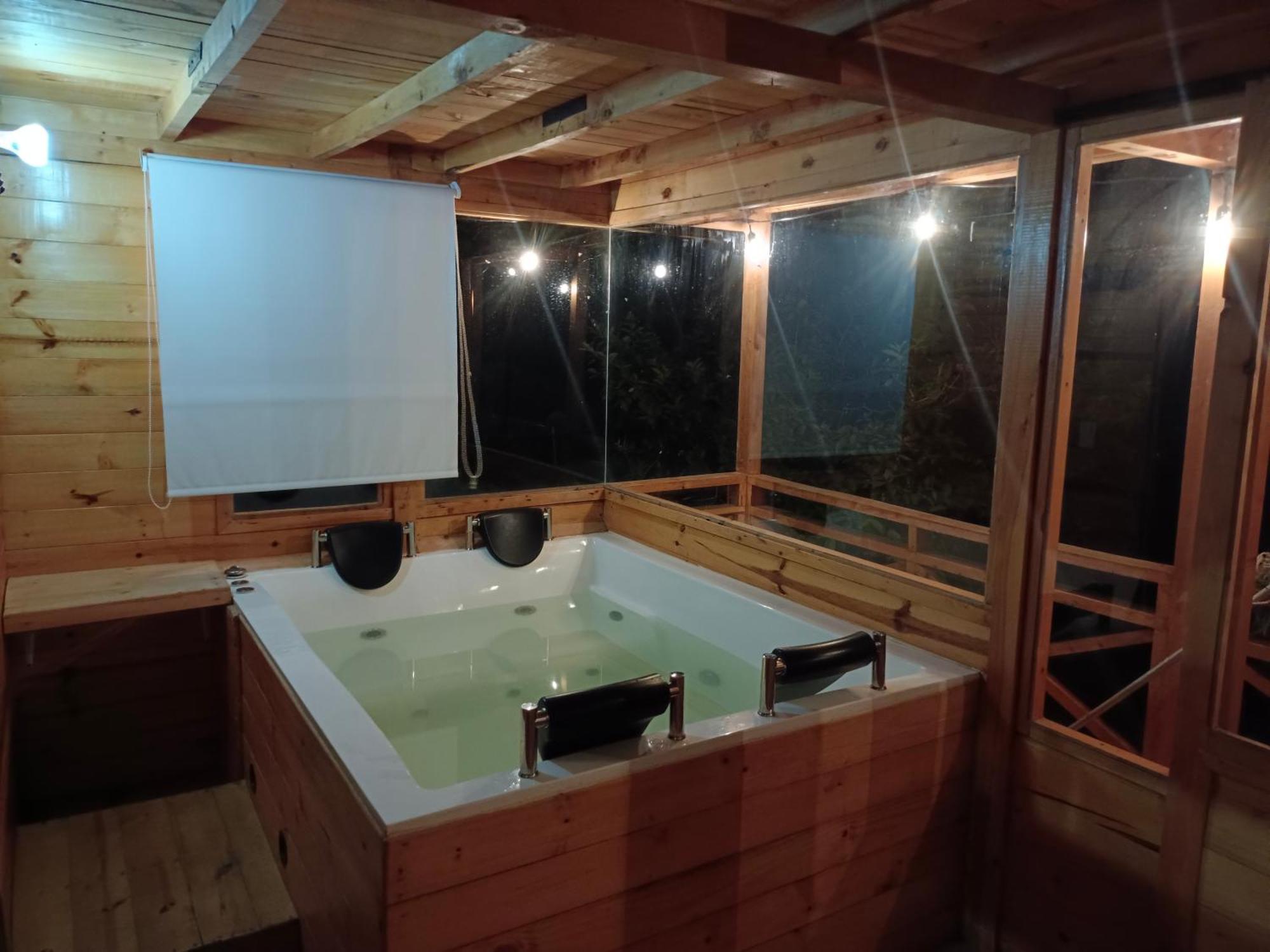 Ecocabanas - De Lujo Con Jacuzzi Privado Cerca A Termales Villa
